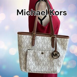 Michael Kors Shoulder Bag